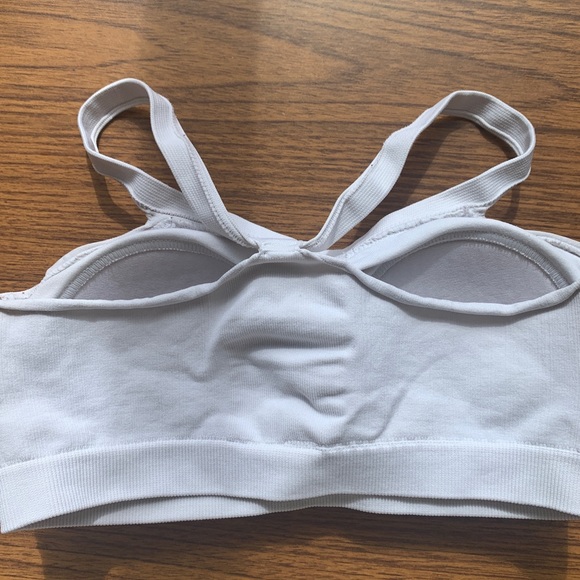 Bra - Picture 2 of 3